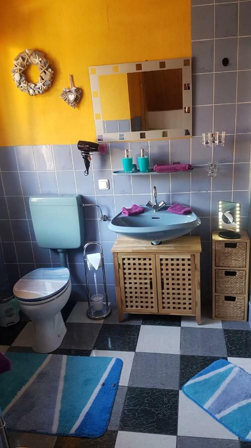 Monteurwohnung Aroba Fehrenbach Екстериор снимка