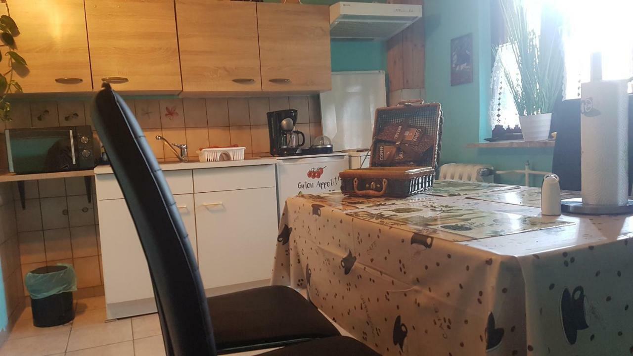 Monteurwohnung Aroba Fehrenbach Екстериор снимка